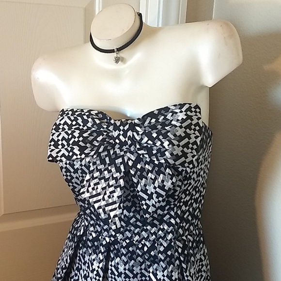 Eva Franco Strapless Dress - Picture 2 of 4